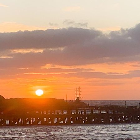 The Yellow House Gorleston-on-Sea Esterno foto