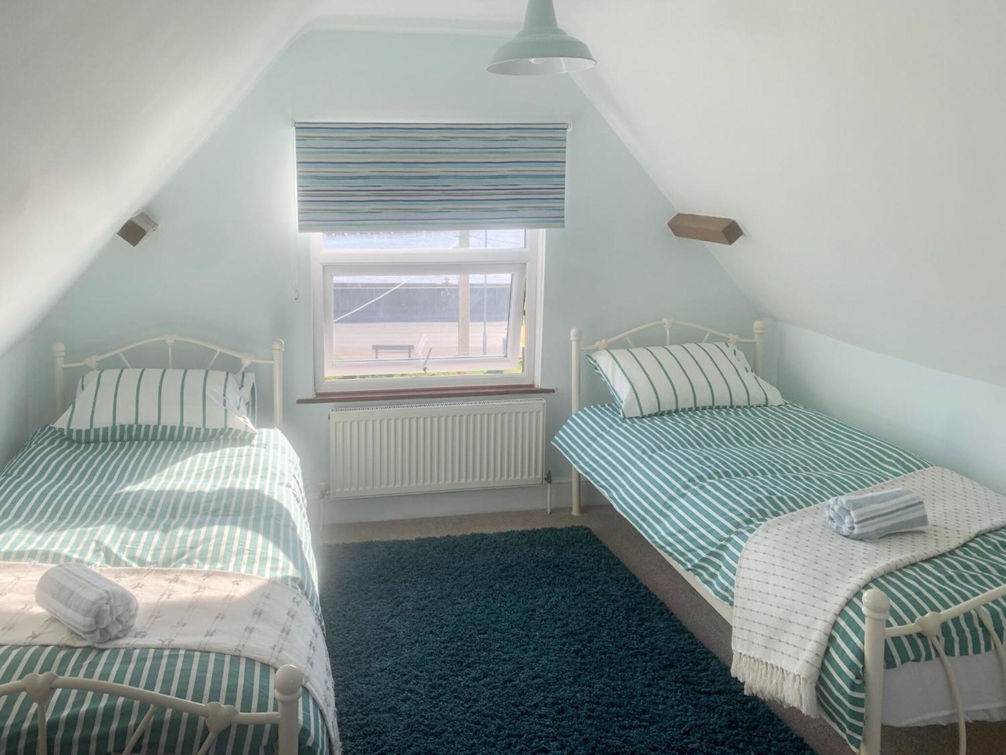 The Yellow House Gorleston-on-Sea Esterno foto