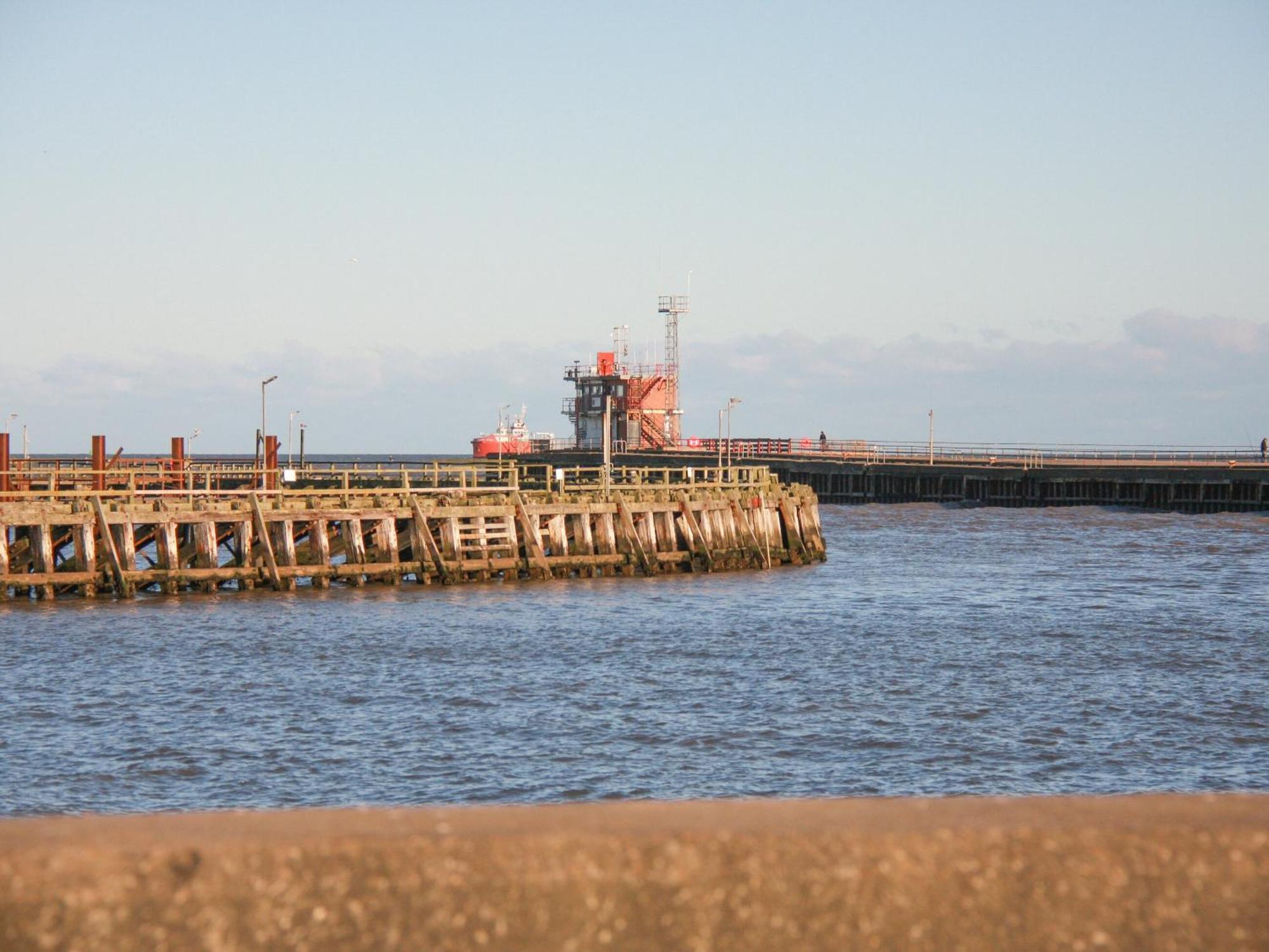 The Yellow House Gorleston-on-Sea Esterno foto